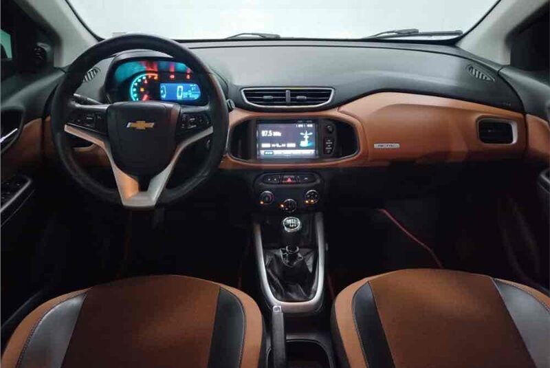 CHEVROLET ONIX 1.4 MPFI ACTIV 8V FLEX 4P