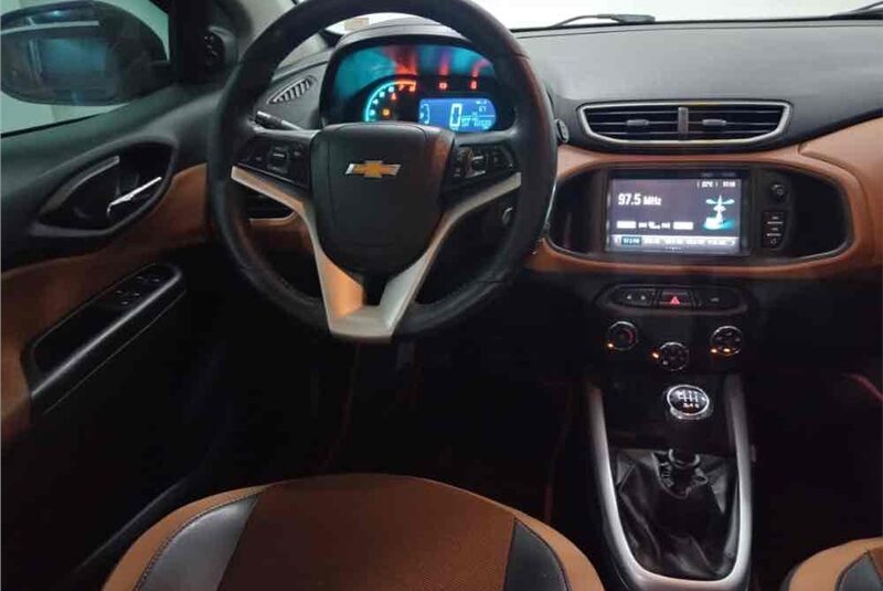 CHEVROLET ONIX 1.4 MPFI ACTIV 8V FLEX 4P
