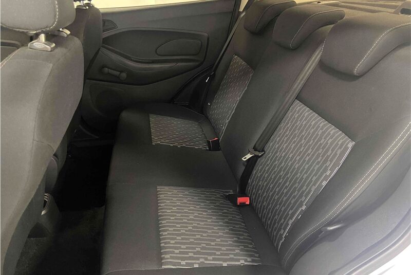FORD KA SEDAN 1.0 SE PLUS 12V FLEX 4P MANUAL 2017