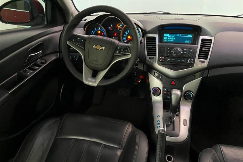 CHEVROLET CRUZE 1.8 LT 16V FLEX 4P AUTOMÁTICO