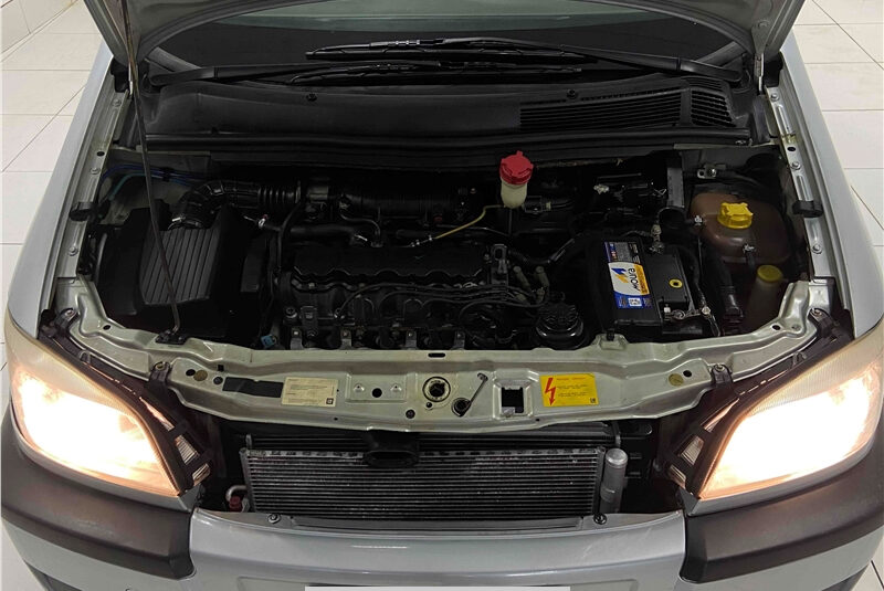 CHEVROLET ZAFIRA 2.0 MPFI EXPRESSION 8V FLEX 4P AUTOMÁTICO 2012