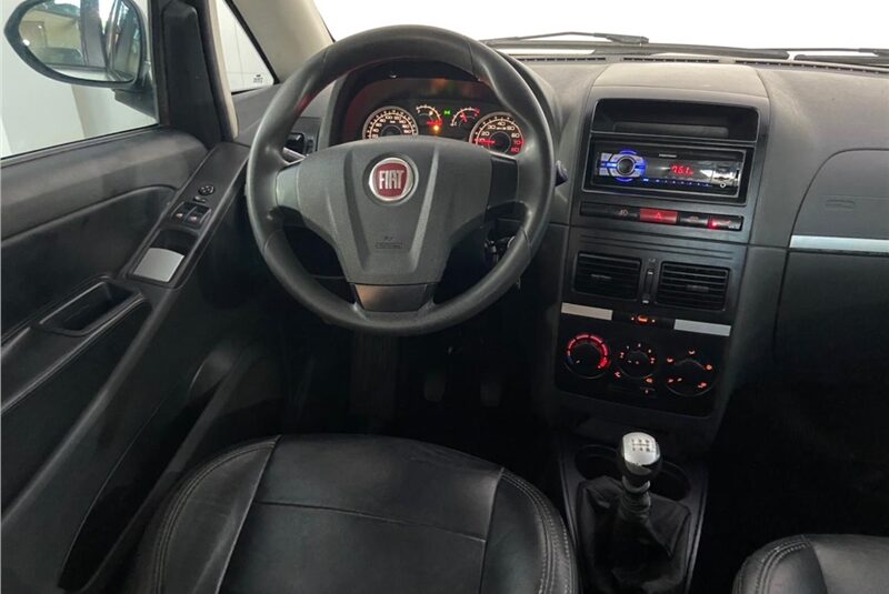 FIAT IDEA 1.6 MPI ESSENCE 16V FLEX 4P MANUAL 2012